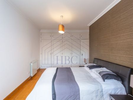 3 room luxury Flat for rent in Lisbon, Portugal - Photo 3