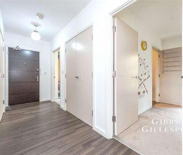 Pears Road, Hounslow, TW3 - Photo 2