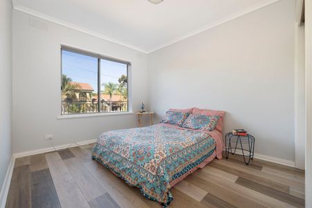 4/107 Wilson Street, Moonee Ponds VIC 3039 - Photo 2