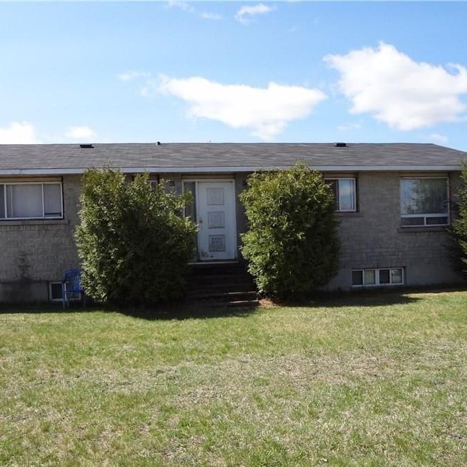 For Lease - 1343-B CHENAUX Road, Whitewater Region, Ontario - Photo 1