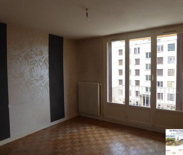 Location Appartement 2 pièces 49m² VILLEFRANCHE SUR SAONE 69400 - Photo 4