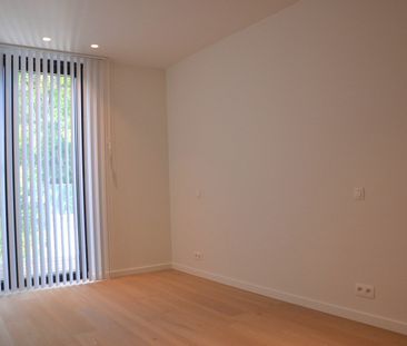 Exclusief gelijkvloers appartement met garage in centrum Rekkem! - Foto 5