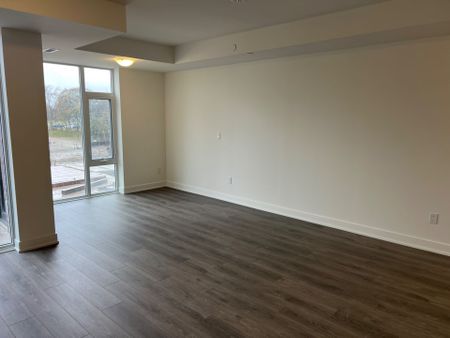 For Lease - 715 Davis Drive Unit# B213, Newmarket, Ontario - Photo 3