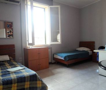 AMPIO APPARTAMENTO IN CENTRO STORICO - Photo 2
