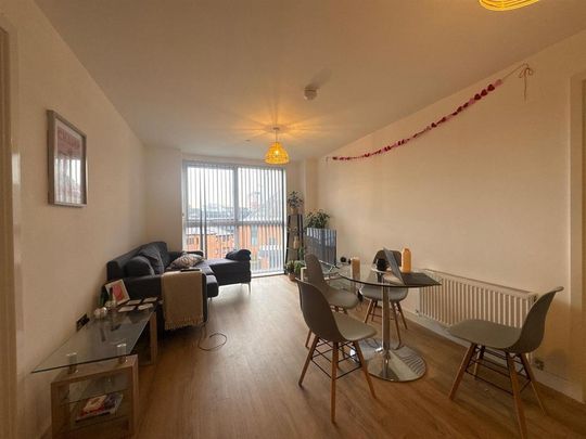 2 bedroom apartment to rent - Photo 1