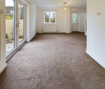 2 bedroom end of terrace house to rent - Photo 5