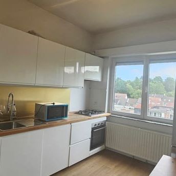 Appartement te huur - Photo 1