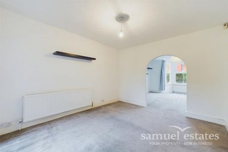 3 bedroom terraced house to rent - Photo 4