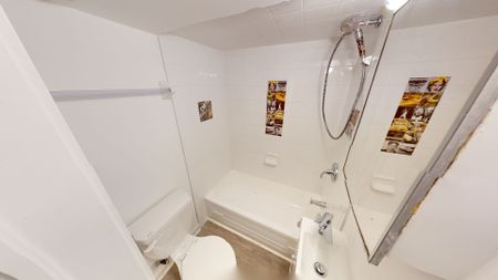 For Lease - 1152 Gerrard Street Unit# Unit 205, Toronto, Ontario - Photo 5