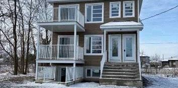 4 1/2 à louer Huntingdon - Photo 2