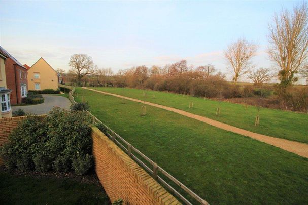 4 bedroom property to rent - Photo 1