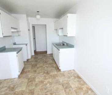 A Valleyfield – Grand, beau, propre et tranquille 3-1/2 , pour 1 JU... - Photo 3