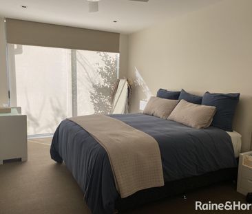 Heritage Living - Photo 4