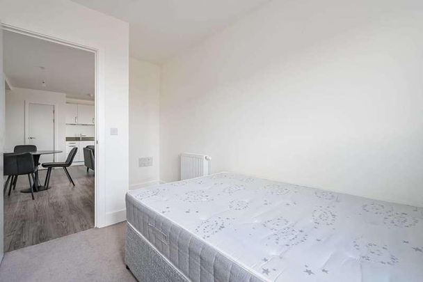 Nautilus Apartments, Canning Town, E16 - Photo 1