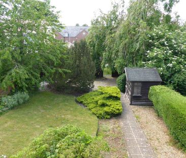 4 bedroom semi-detached house to rent - Photo 4