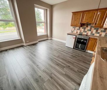 2 Glenfield House, Greenisland, Carrickfergus, BT38 8TX - Photo 2