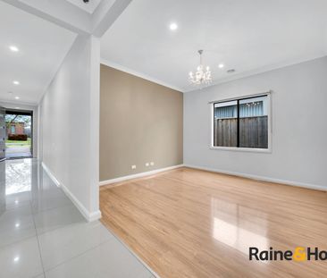Modern Family Living in Clyde North - Spacious 4-Bedroom Home at 7 ... - Photo 2