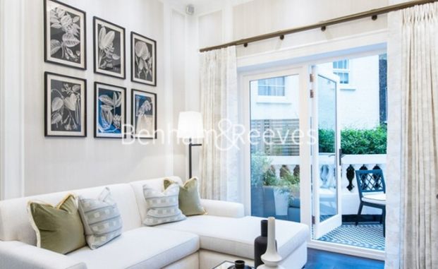 2 Bedroom flat to rent in Prince of Wales Terrace, Kensington, W8 - Photo 1