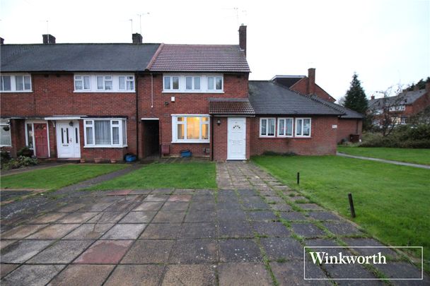 Berwick Road, Borehamwood, Hertfordshire, WD6 - Photo 1