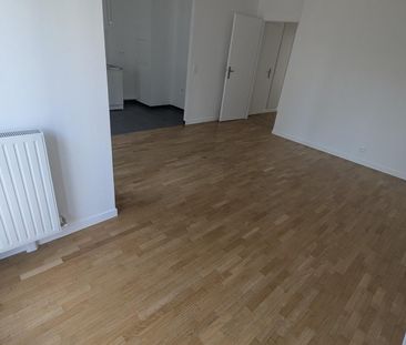 location Appartement T3 DE 60.7m² À ASNIERES - Photo 5