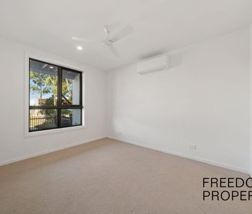 🌿 Brand-New Corner Townhouse with Rooftop-Style Terrace Living at LUMA - Photo 3