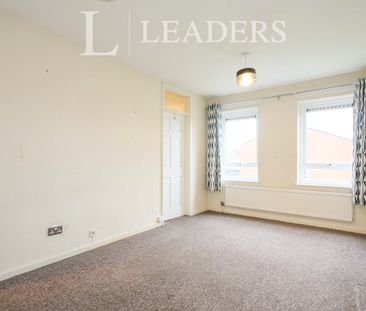 2 bedroom apartment to rent Drayton Crescent, Crewe, CW1 - Photo 3