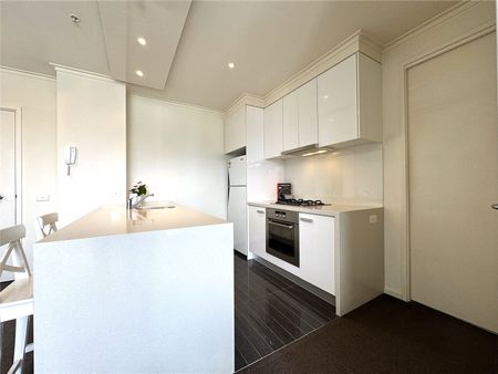 2611/63 Whiteman Street - Photo 5