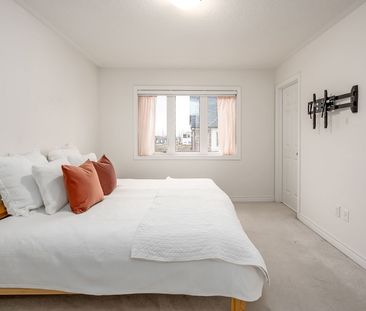 For Lease - 3966 Koenig Road, Burlington, Ontario - Photo 6