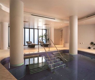 Impeccable two bedroom apartment in this iconic development - Photo 3