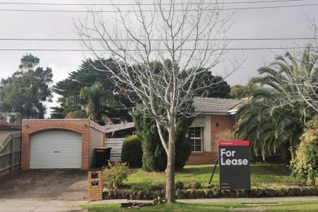 65 Liverpool Drive, Keysborough. - Photo 4