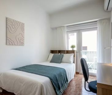 Carrer de Mendizábal, Valencia, Valencian Community 46011 - Photo 4