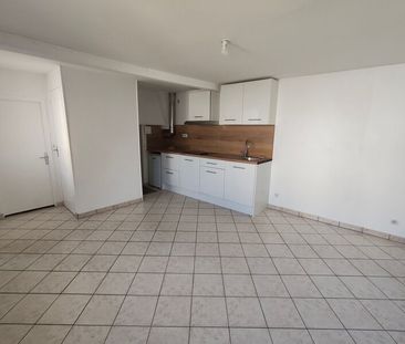 Appartement à louer 2 pièces • La Ferté-sous-Jouarre - Photo 4