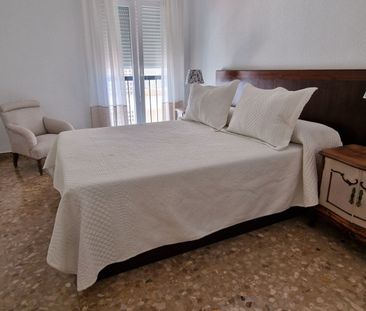 Piso de alquiler en Calle Fábrica Nueva, Centro - Photo 4