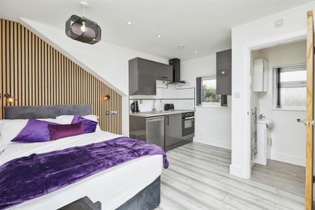 Studio to rent - Photo 3