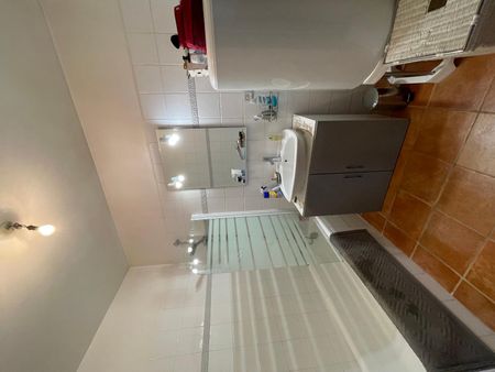 Location Appartement 2 pièces 54m² ST MAXIMIN LA STE BAUME 83470 - Photo 4