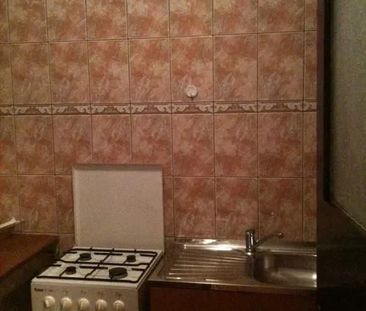 GARSONIERA- TNERETULUI, BUCATARIE INCHISA, METROU, MODERN - Photo 3