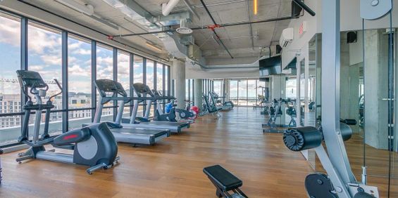 1 Bedroom - 7407 Rue Mountain-Sights, Montréal - Photo 3