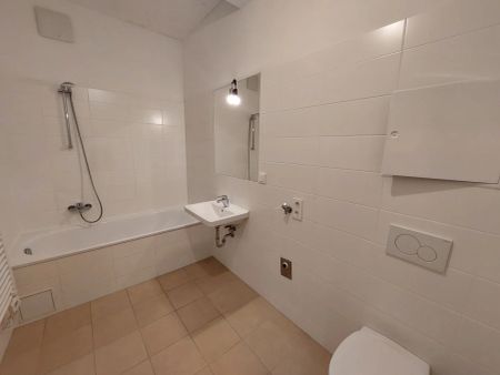 Sensationeller ZWEITBEZUG nach Generalsanierung - GEISELBERGSTRASSE 12 w2.27 2-Zimmer-Balkon-Wohnung - Photo 2