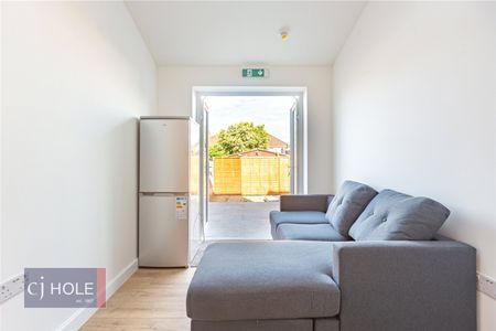 Filton Avenue, - Photo 2