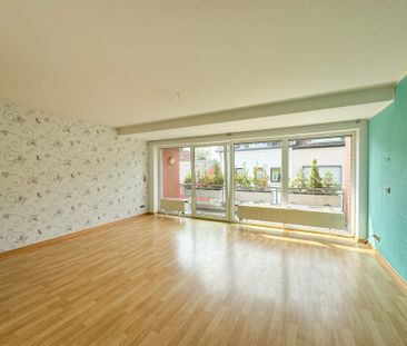 Siegburg-Zange: Schöne 2-Zimmer-Wohnung mit großem Balkon, Garage - Photo 1