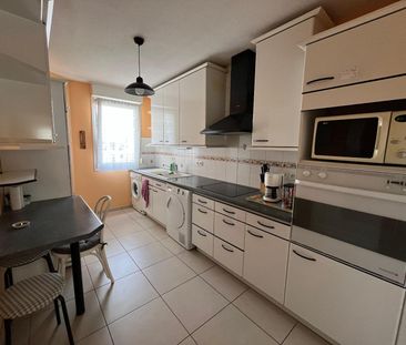 Location Appartement 3 pièces 71m² VILLEURBANNE 69100 - Photo 5