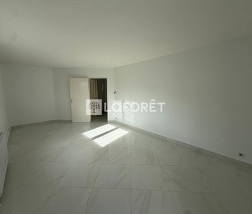 Appartement T3 ELANCOURT à louer - Photo 2