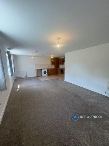 2 bedroom flat to rent - Photo 3