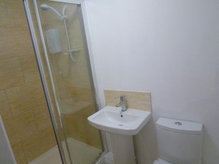 1 bedroom flat to rent - Photo 3