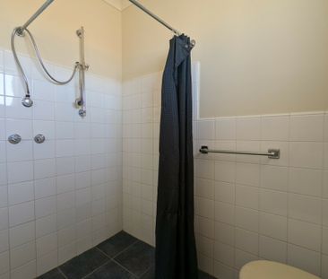 UPSTAIRS APARTMENT FOR LEASE - Photo 6