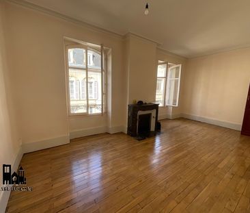 Location Appartement 2 pièces 55m² BOURGES 18000 - Photo 2