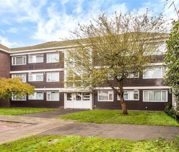 3 bedroom flat to rent - Photo 6