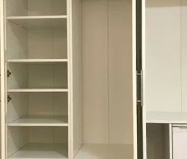 Calle de Víctor Manuel III, Madrid, Community of Madrid 28019 - Photo 4