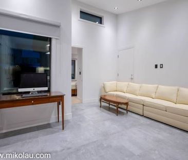 1 bedroom furnished laneway house - Photo 4