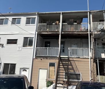 For Lease - 1355 Danforth Avenue Unit# 2/F, Toronto, Ontario - Photo 1